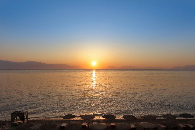 Sikyon Coast Hotel And Resort Xylokastro Eksteriør billede
